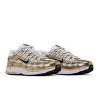 Nike P-6000 Gold (W) – lifestyle foto | Purekickz