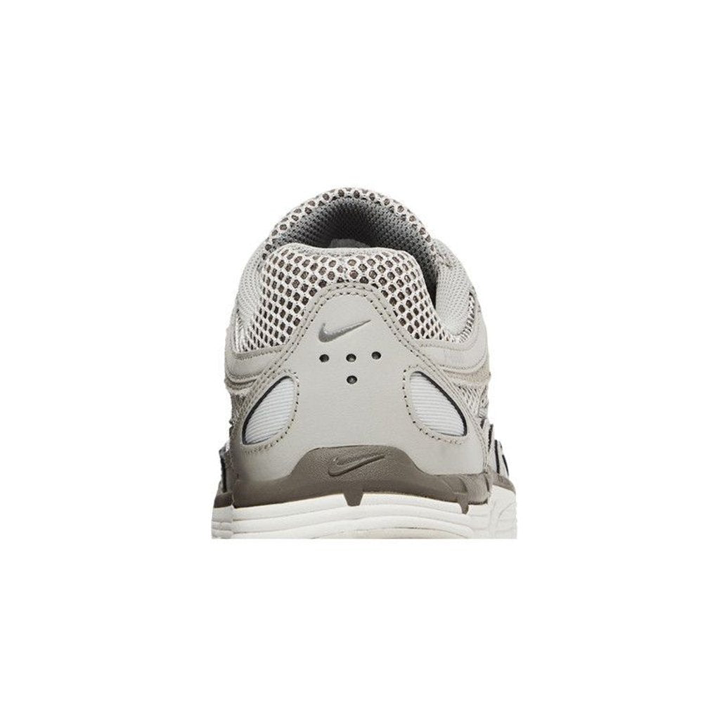 Nike P-6000 Light Iron Ore – detail materiálu | Purekickz