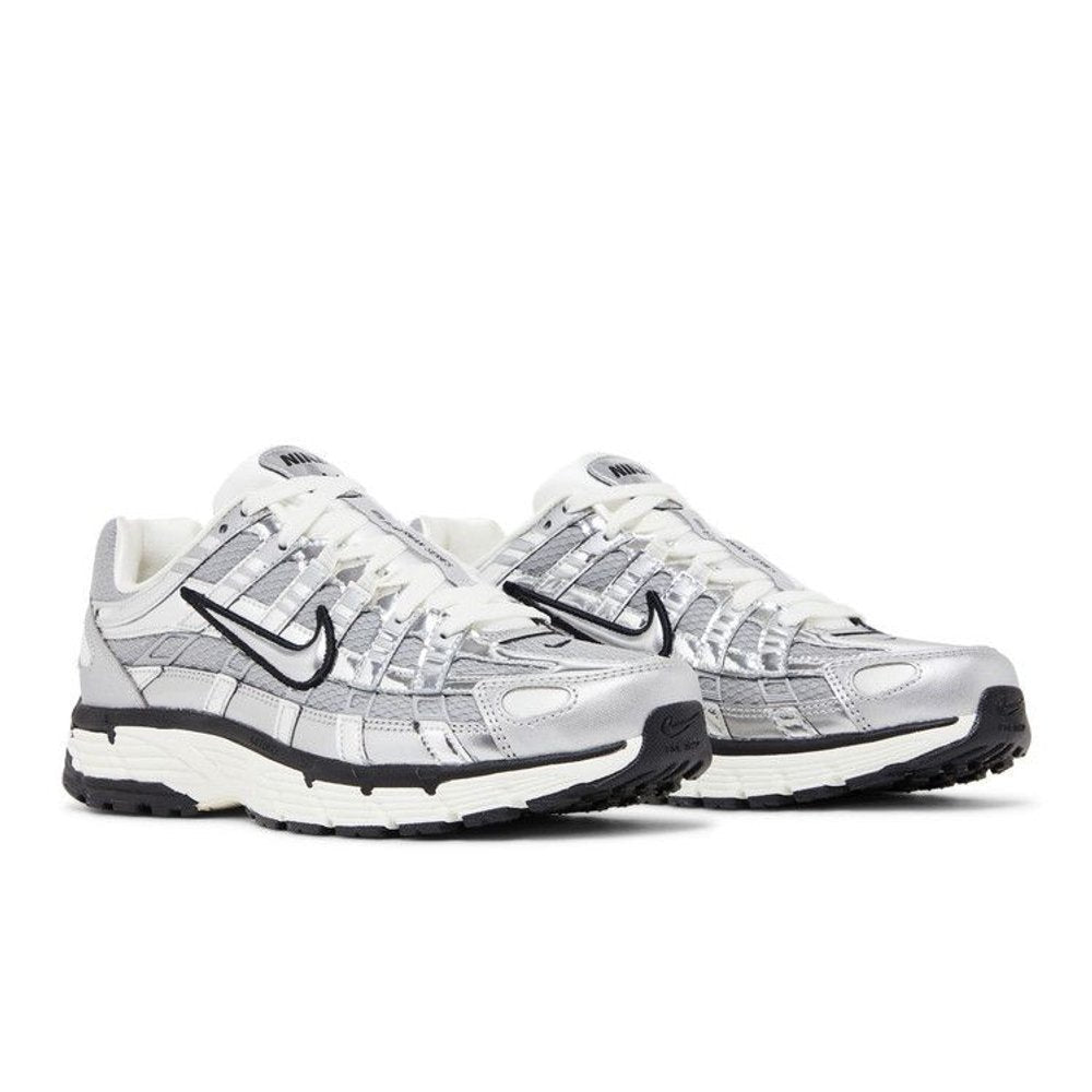Nike P-6000 Metallic Silver – lifestyle foto | Purekickz