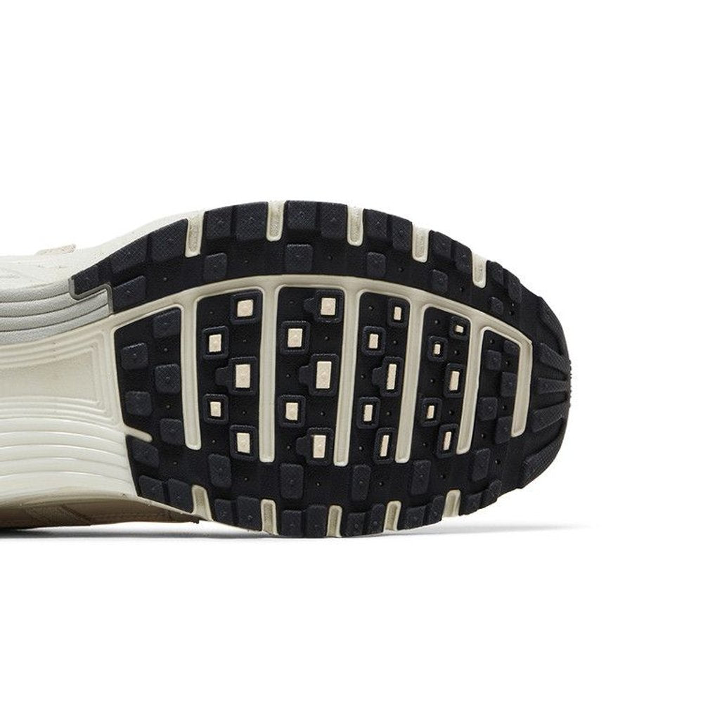 Nike P-6000 SE 'Light Orewood Brown' – pohled shora | Purekickz