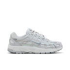 Nike P-6000 SE Summit White Vast Grey Wolf Grey (W) – boční pohled | Purekickz