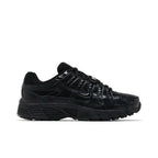 Nike P-6000 Triple Black – boční pohled | Purekickz