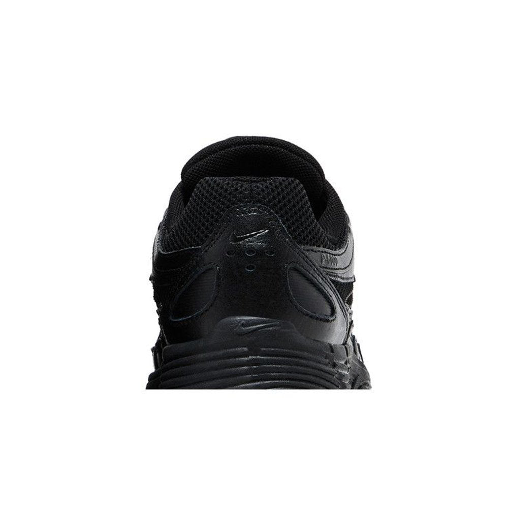 Nike P-6000 Triple Black (W) – detail materiálu | Purekickz