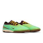 Nike Phantom 6 Low Elite IC SE Travis Scott – lifestyle foto | Purekickz