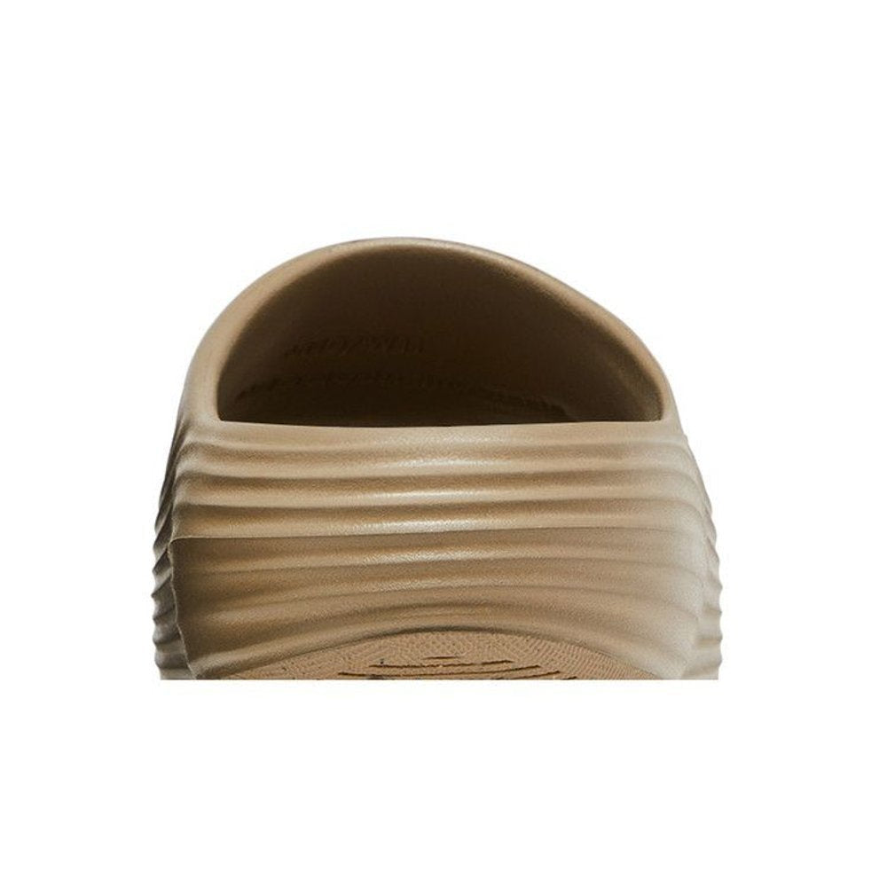 Nike ReactX Rejuven8 Slide Khaki – detail materiálu | Purekickz