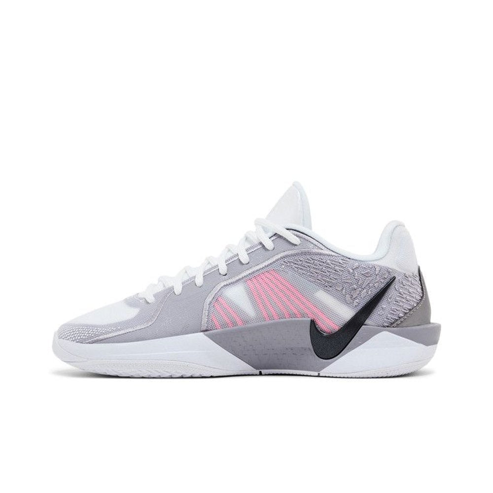 Nike Sabrina 2 Lily (W) – hlavní pohled | Purekickz