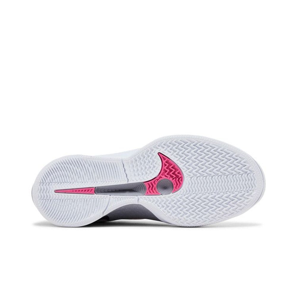 Nike Sabrina 2 Lily (W) – zadní pohled | Purekickz