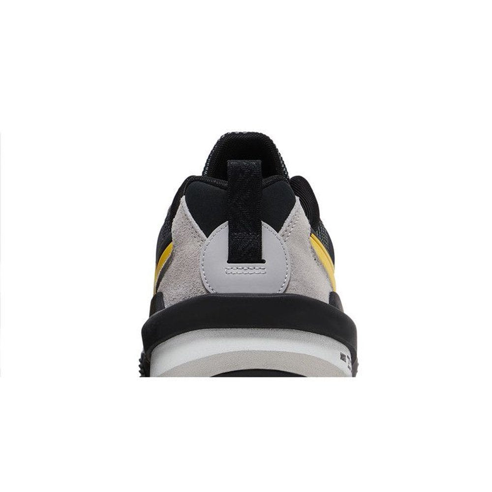 Nike sacai x Zegamadome 'Matte Silver Tour Yellow' – detail materiálu | Purekickz