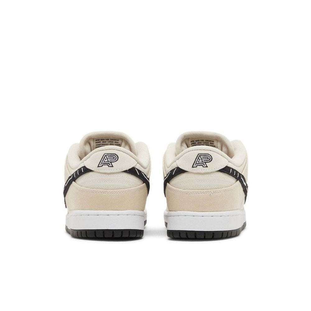 Nike SB Dunk Low Albino & Preto – podrážka | Purekickz