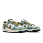 Nike SB Dunk Low Alexis Sablone Chameleon – lifestyle foto | Purekickz