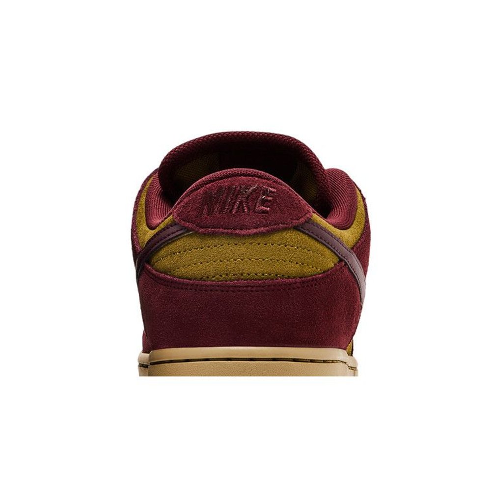 Nike SB Dunk Low Dark Team Red Olive Flak – detail materiálu | Purekickz