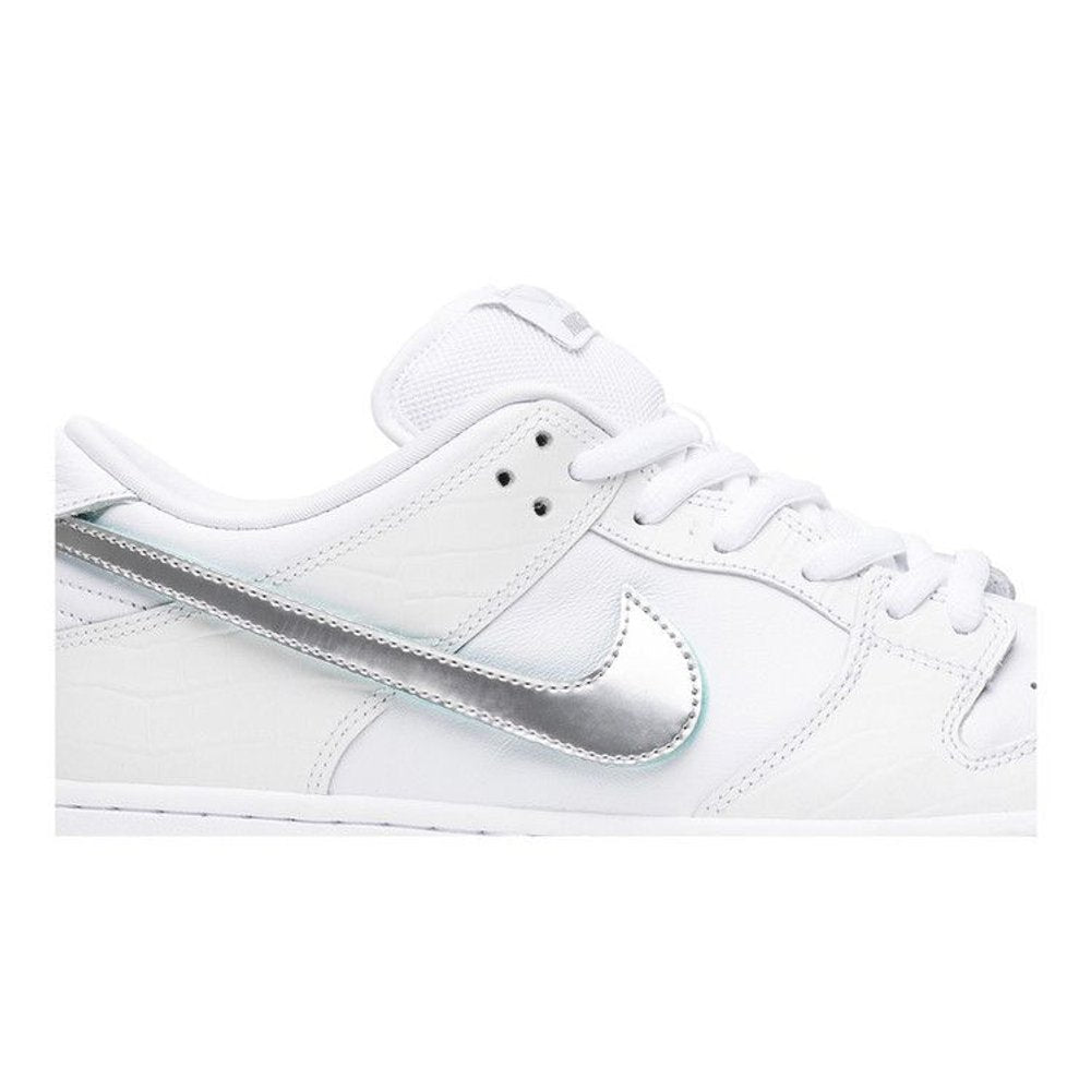 Nike SB Dunk Low Diamond Supply Co. White Diamond – detail | Purekickz