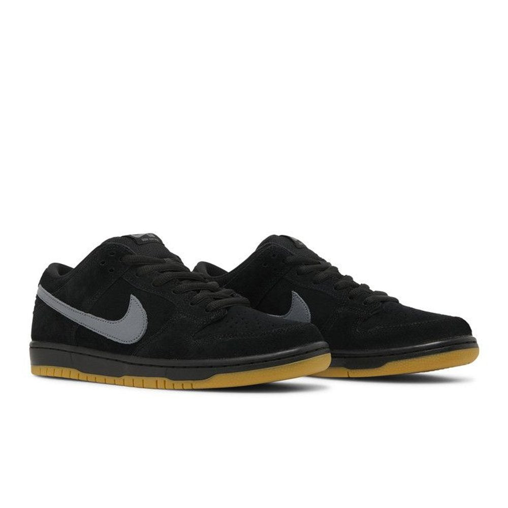 Nike SB Dunk Low Fog – lifestyle foto | Purekickz