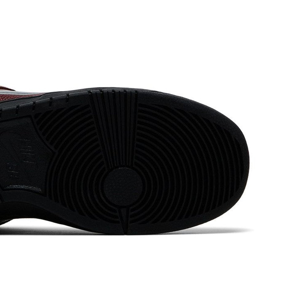 Nike SB Dunk Low Limosine Skateboards – pohled shora | Purekickz