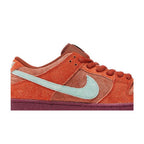 Nike SB Dunk Low Mystic Red Rosewood