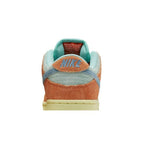 Nike SB Dunk Low Orange Emerald Rise – detail materiálu | Purekickz