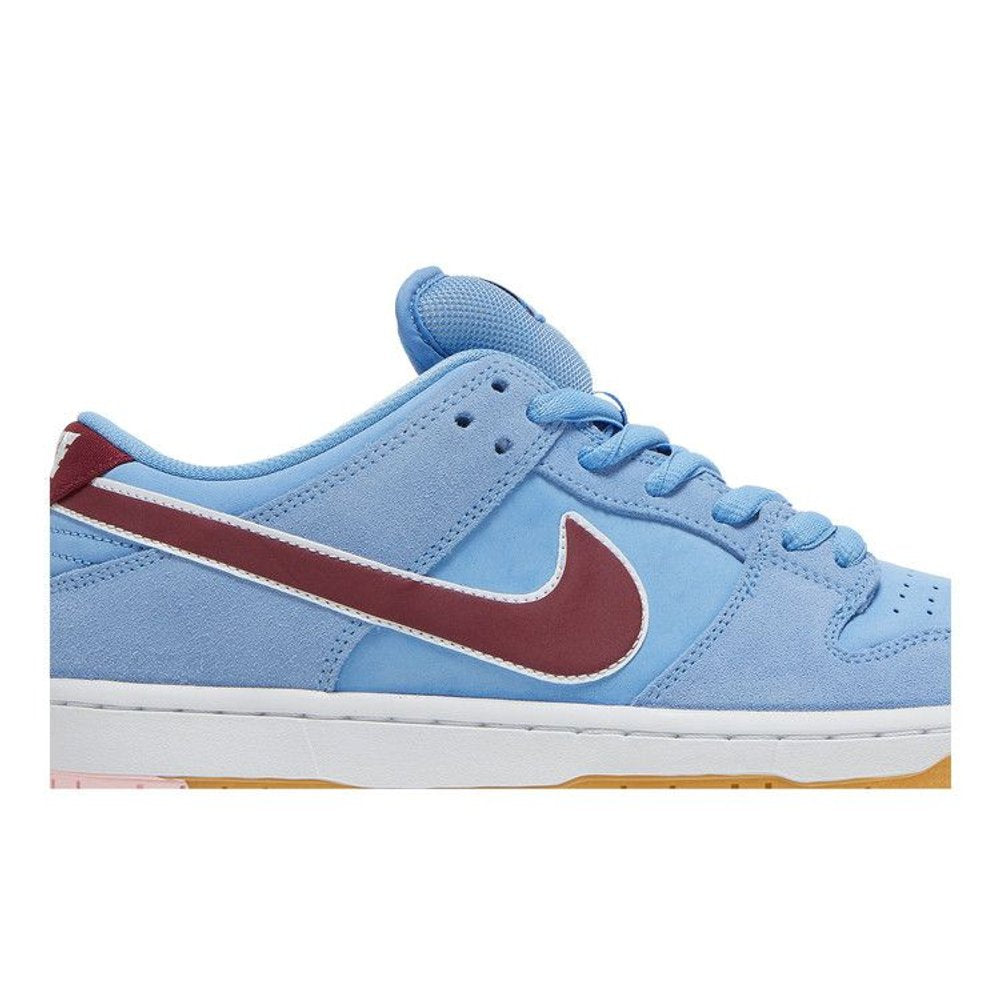 Nike SB Dunk Low Philadelphia Phillies – detail | Purekickz