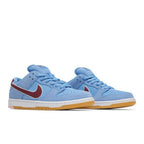 Nike SB Dunk Low Philadelphia Phillies – lifestyle foto | Purekickz