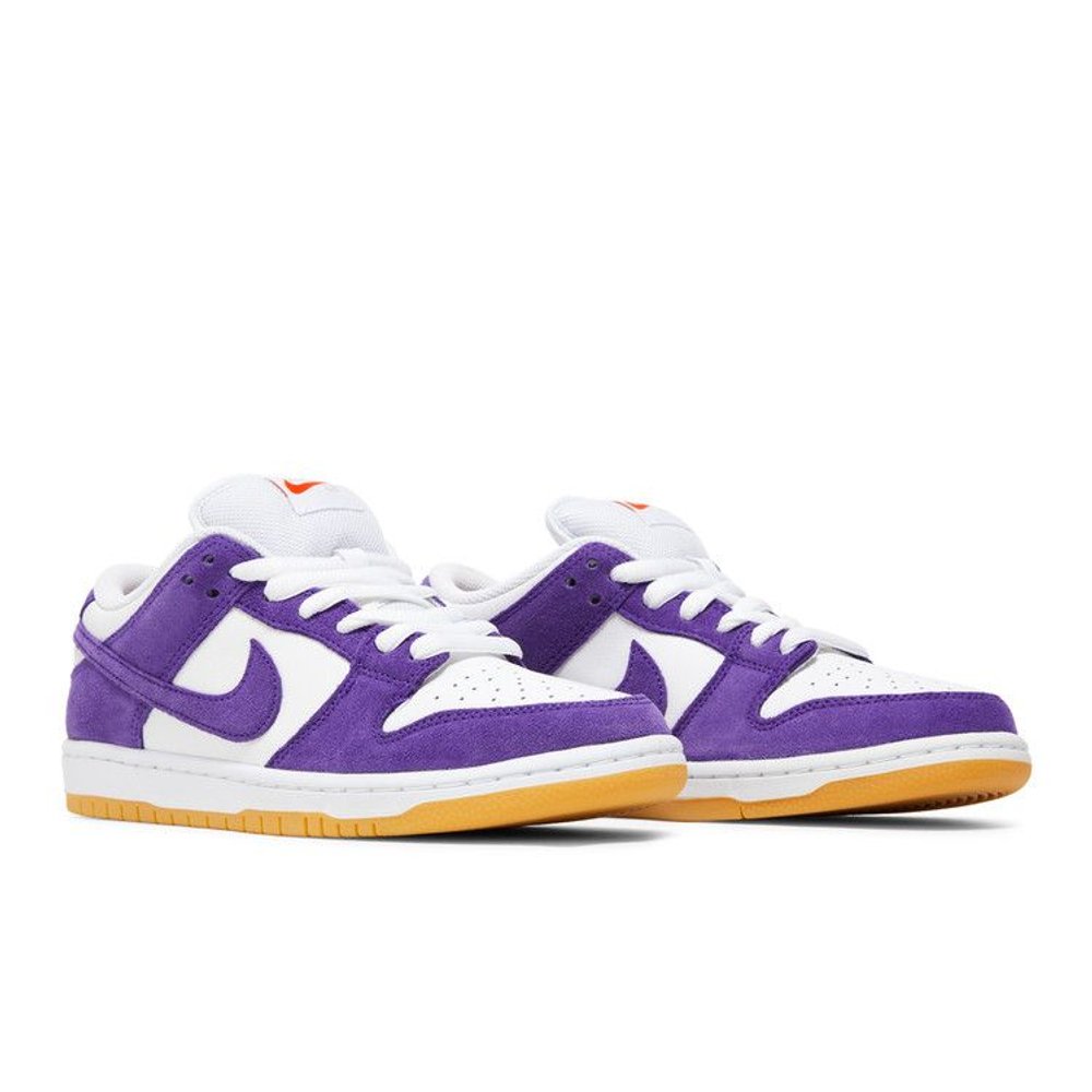 Nike SB Dunk Low Pro ISO Orange Label Court Purple – lifestyle foto | Purekickz