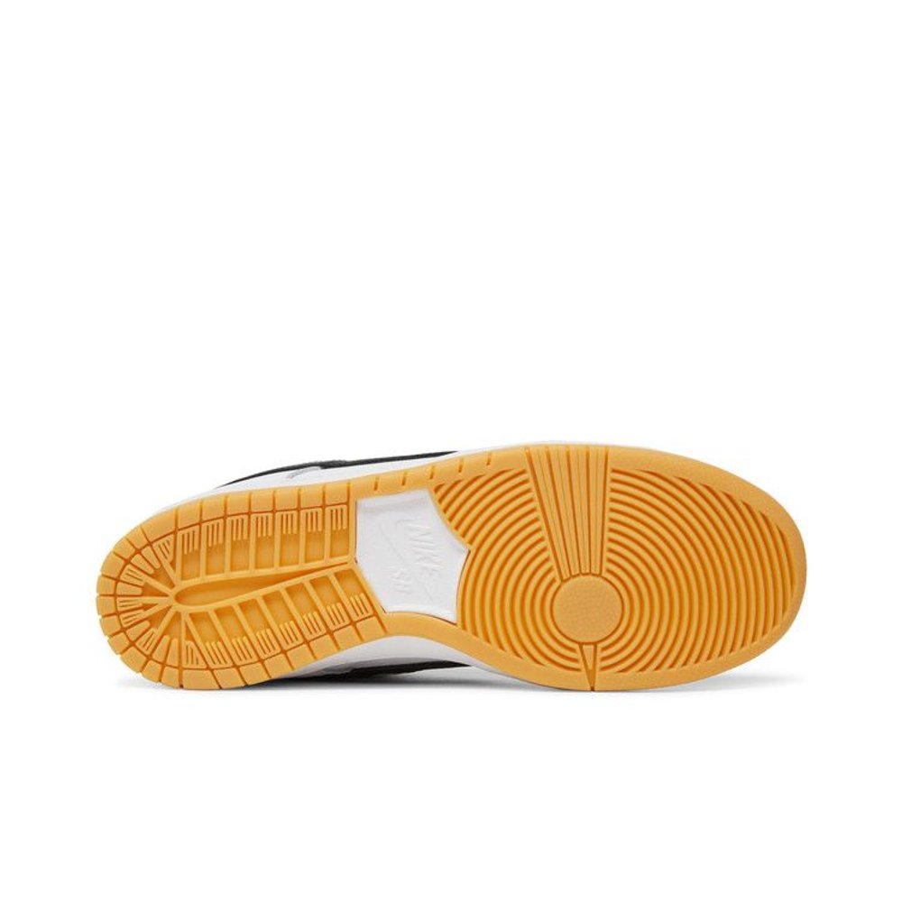 Nike SB Dunk Low Pro ISO White Gum – zadní pohled | Purekickz