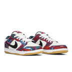Nike SB Dunk Low Pro Parra Abstract Art (2021) – lifestyle foto | Purekickz