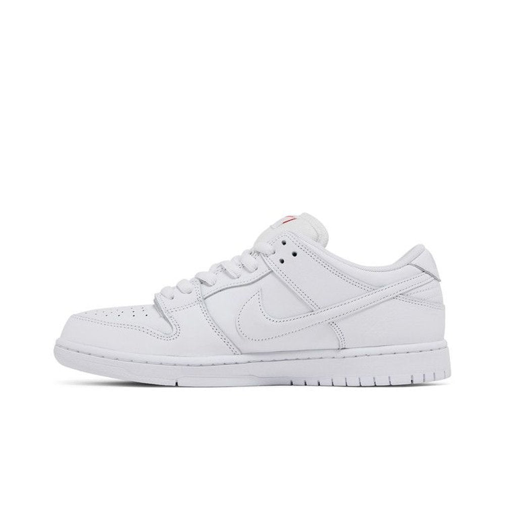 Nike SB Dunk Low Pro Triple White – hlavní pohled | Purekickz