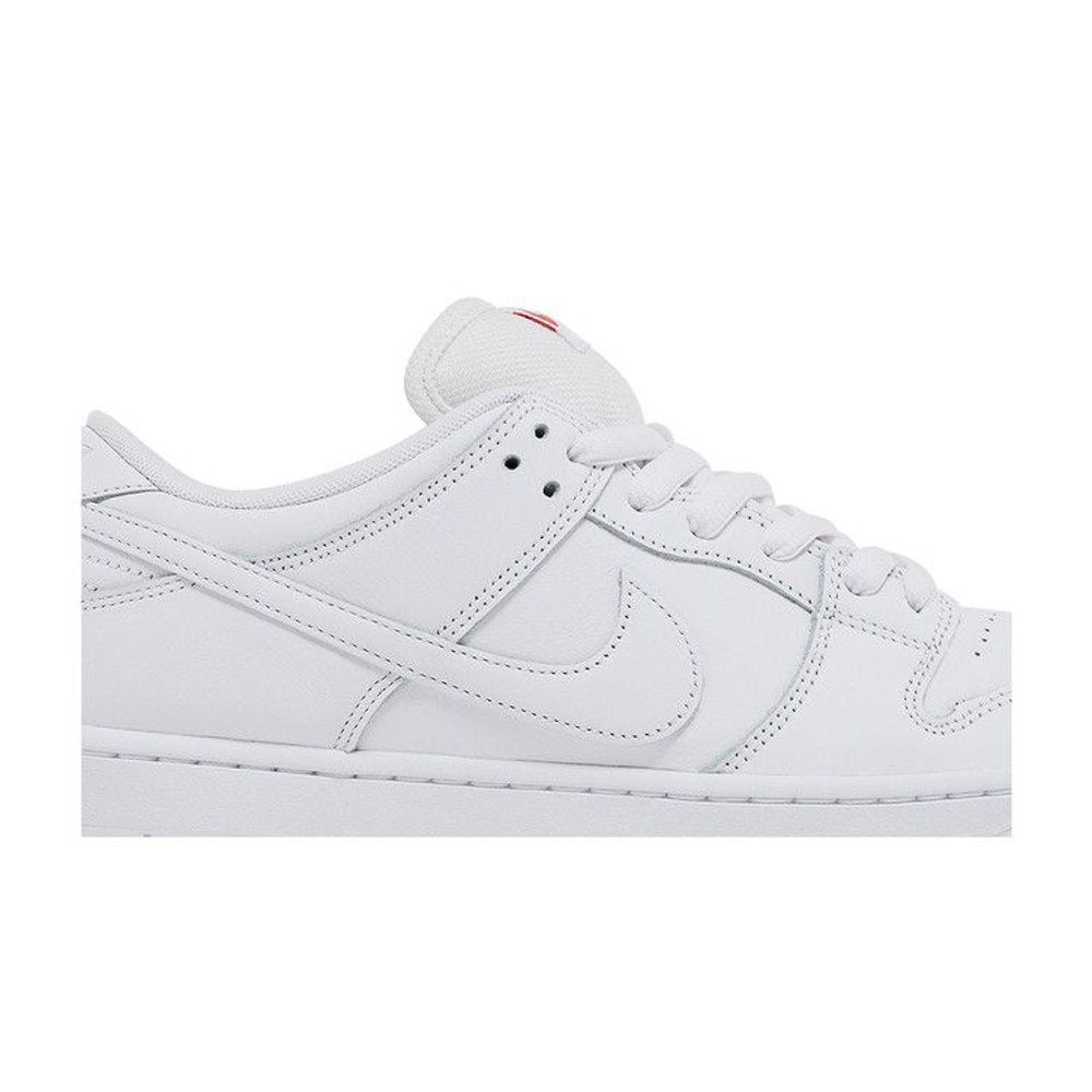 Nike SB Dunk Low Pro Triple White – detail | Purekickz