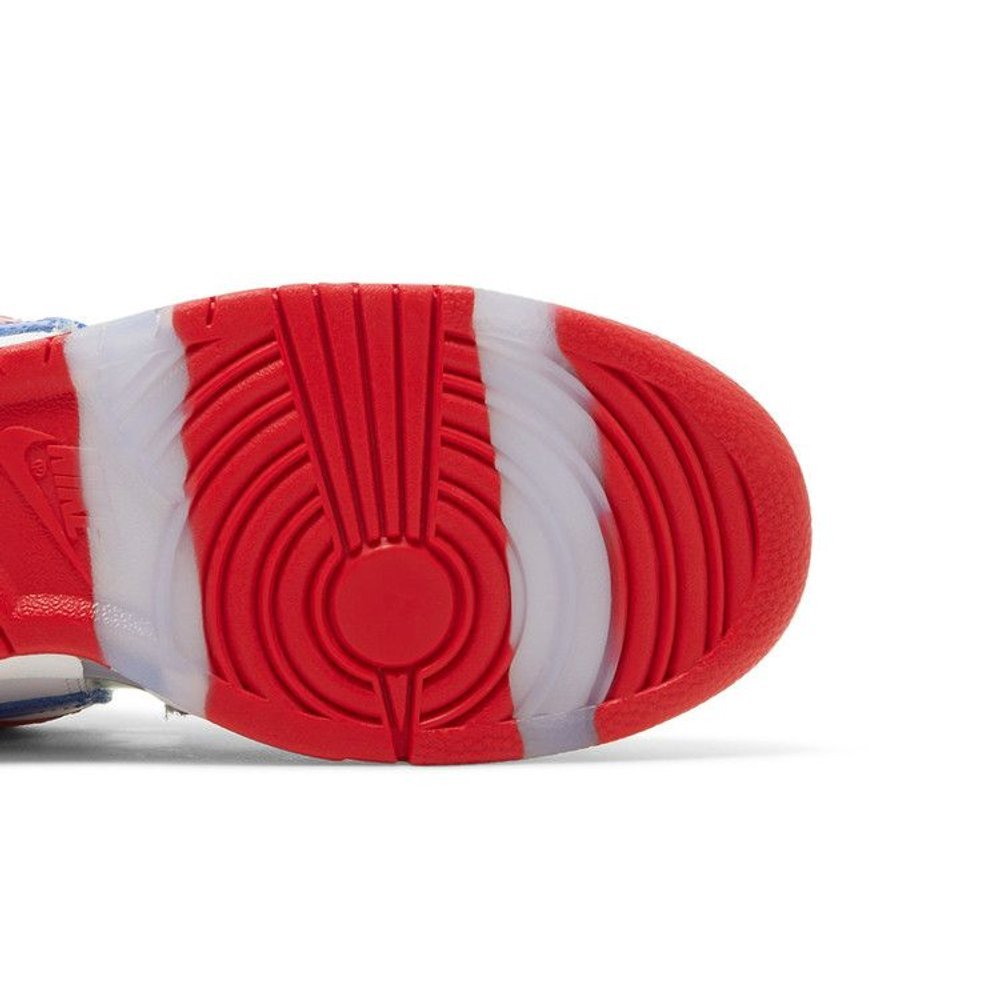 Nike SB Dunk Low Sandy Bodecker – pohled shora | Purekickz