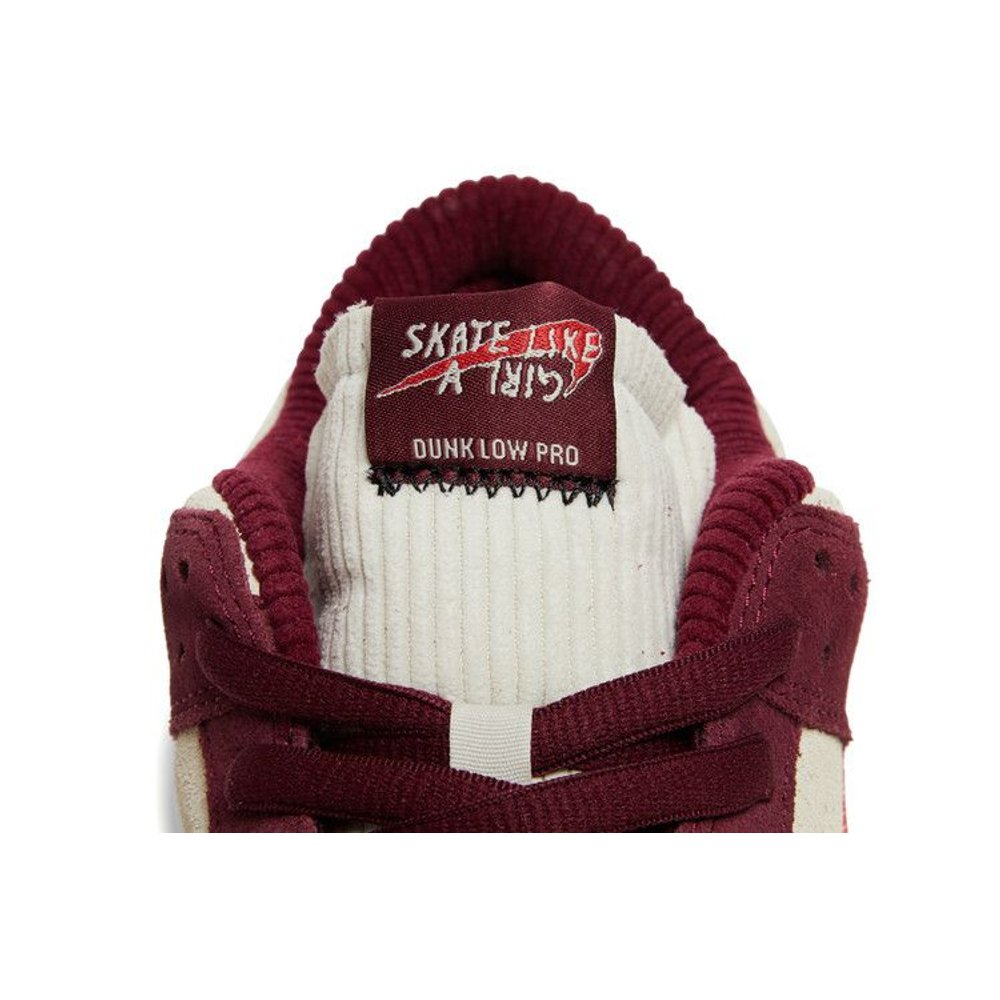 Nike SB Dunk Low Skate Like a Girl