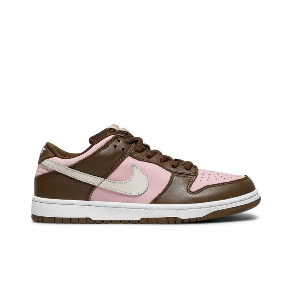 Nike SB Dunk Low Stussy Cherry – boční pohled | Purekickz