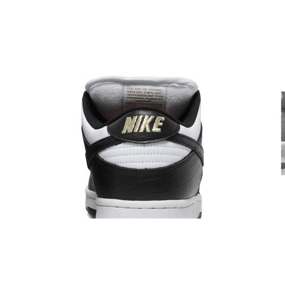 Nike SB Dunk Low Supreme Stars Black (2021) – detail materiálu | Purekickz