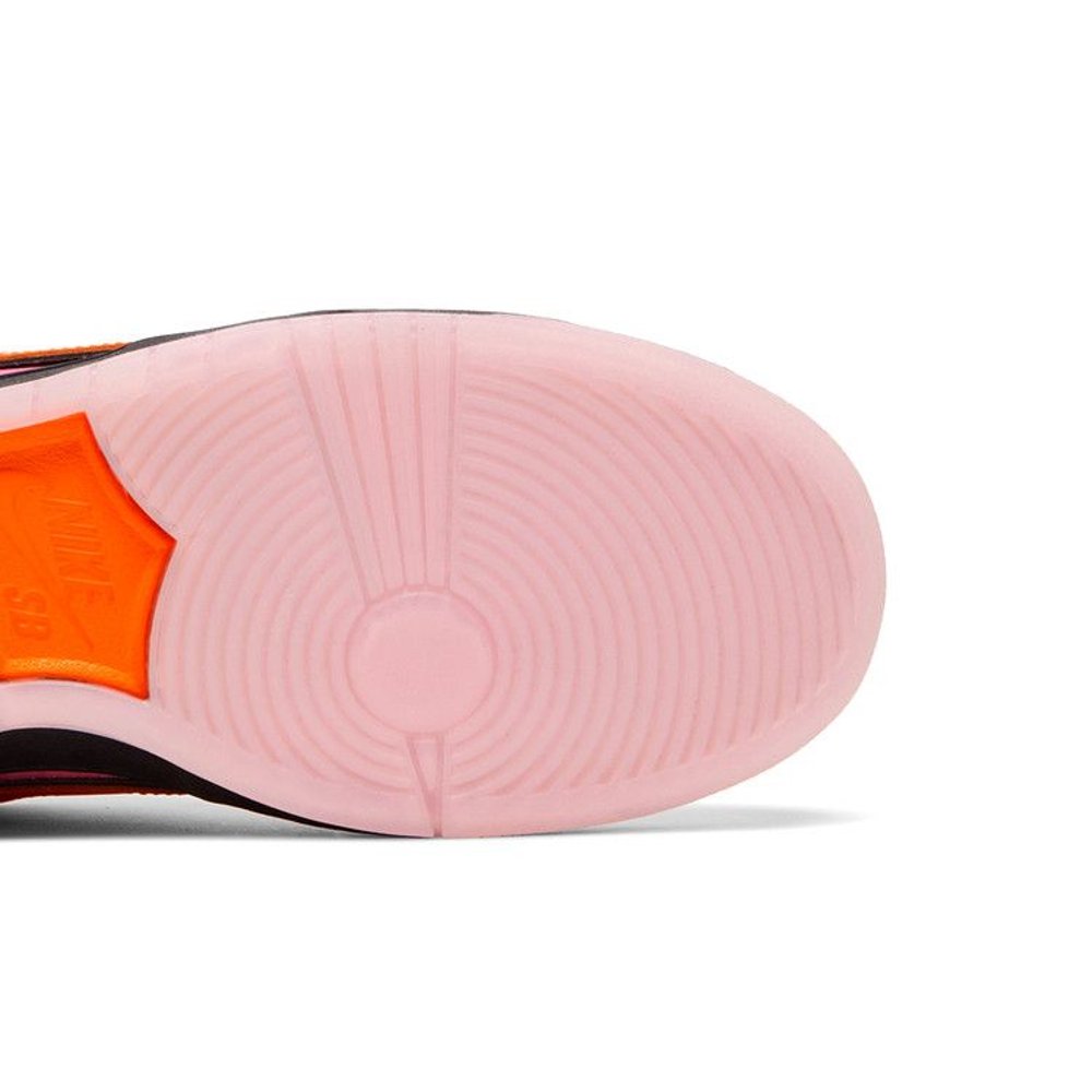 Nike SB Dunk Low The Powerpuff Girls Blossom – pohled shora | Purekickz