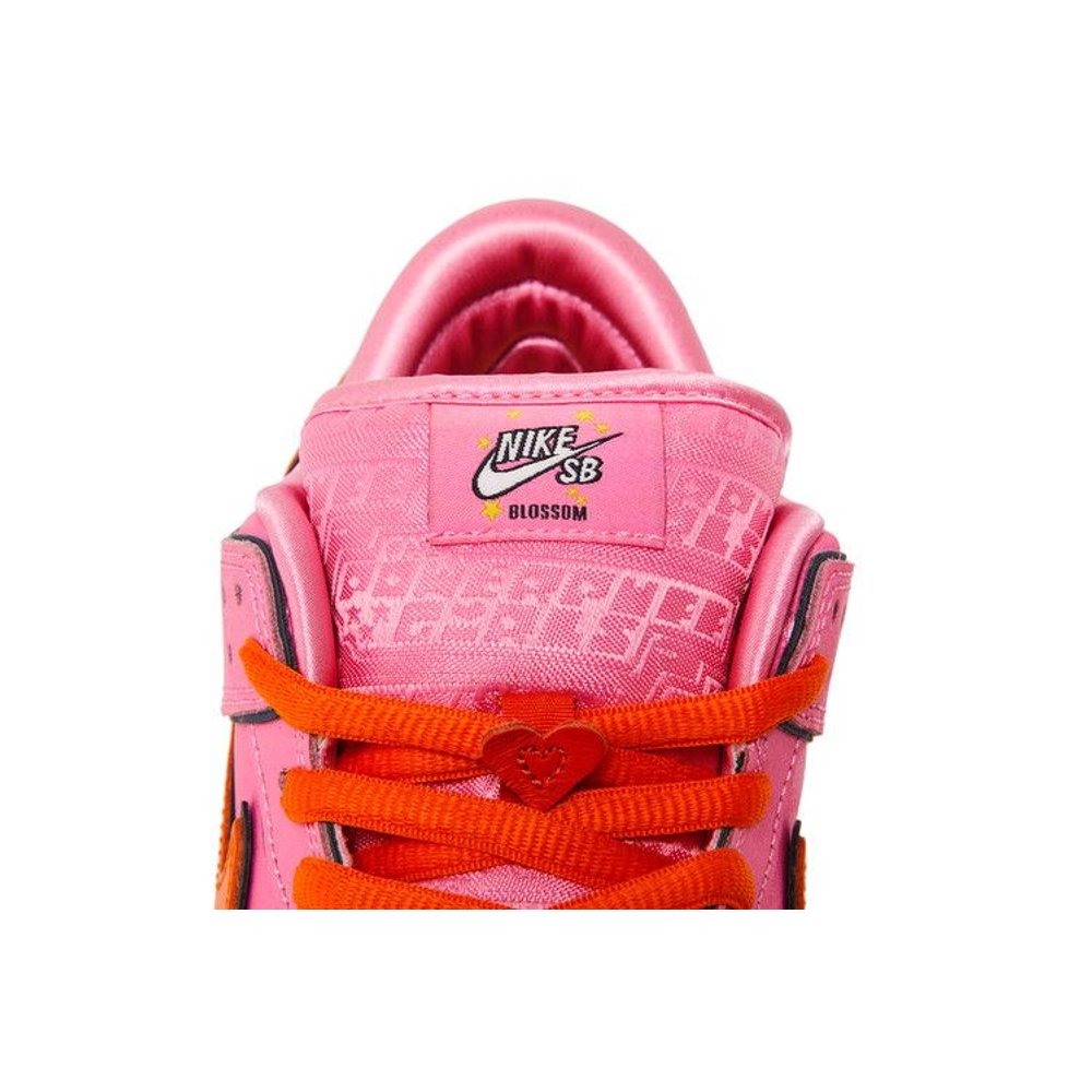 Nike SB Dunk Low The Powerpuff Girls Blossom – pohled 9 | Purekickz