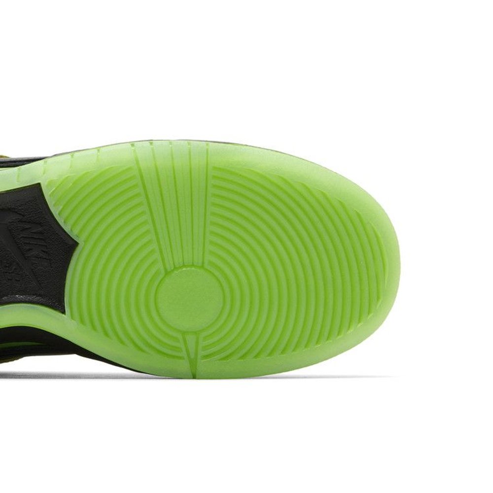 Nike SB Dunk Low The Powerpuff Girls Buttercup – pohled shora | Purekickz