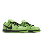 Nike SB Dunk Low The Powerpuff Girls Buttercup – lifestyle foto | Purekickz