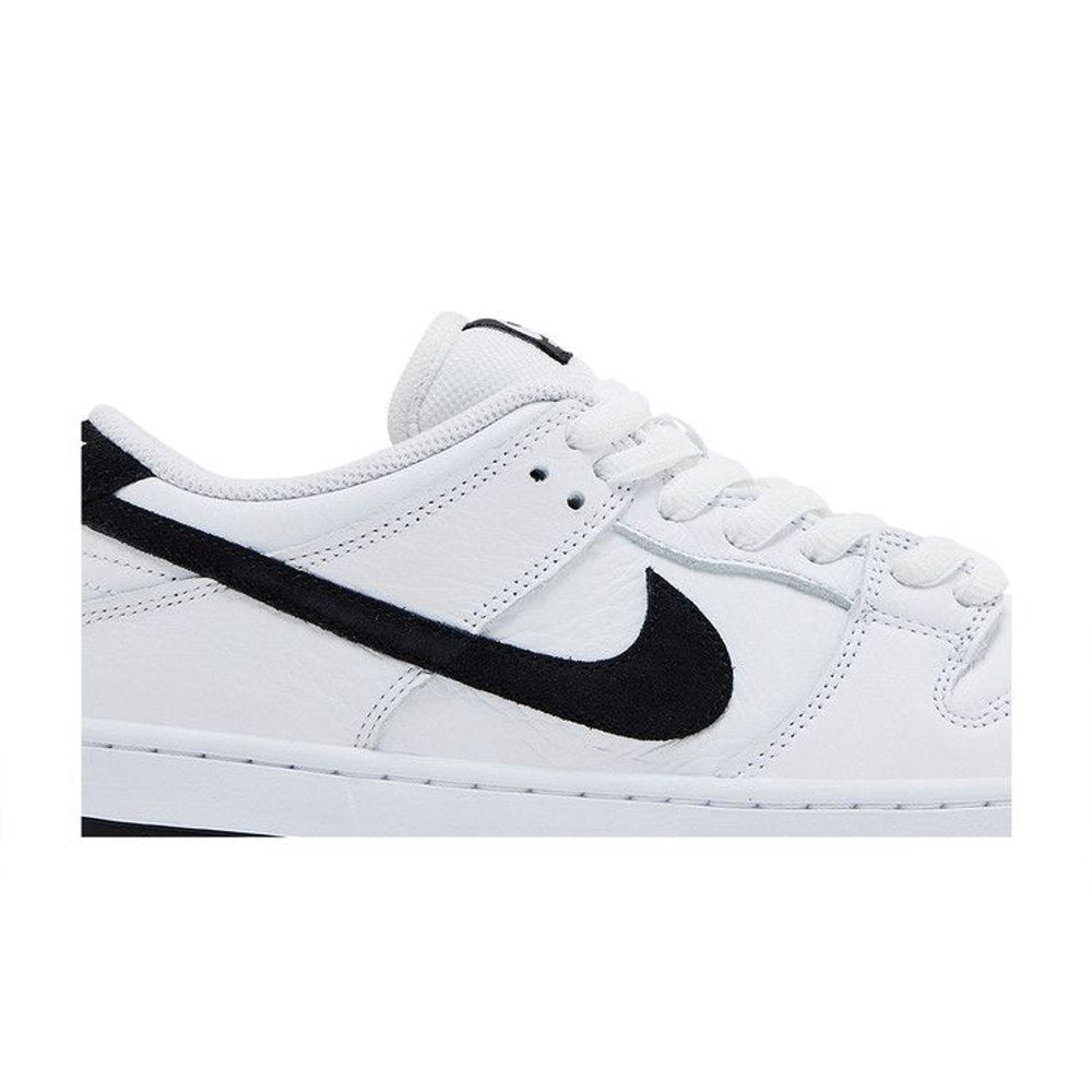 Nike SB Dunk Low White Black – detail | Purekickz