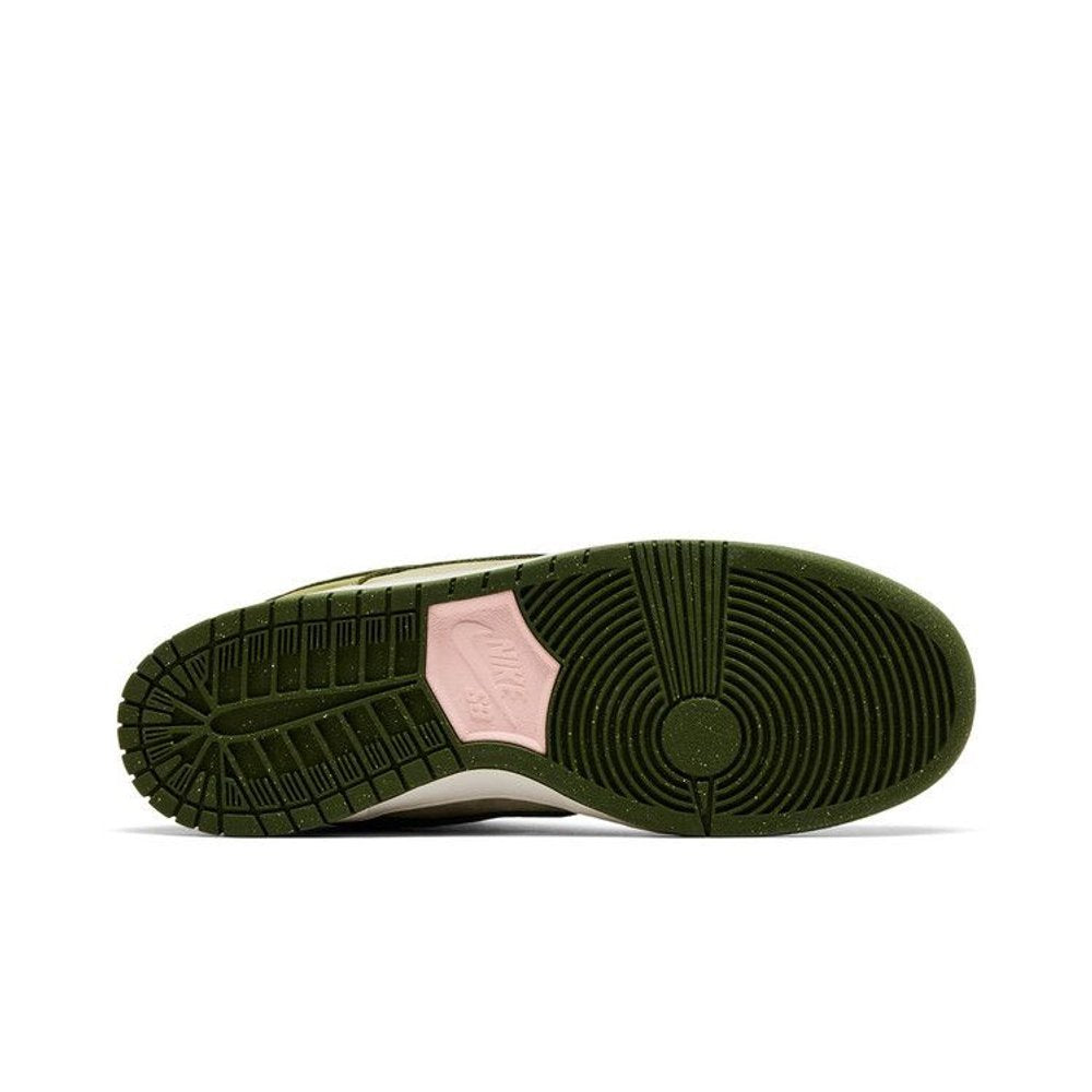 Nike SB Dunk Low Yuto Horigome Matcha – zadní pohled | Purekickz