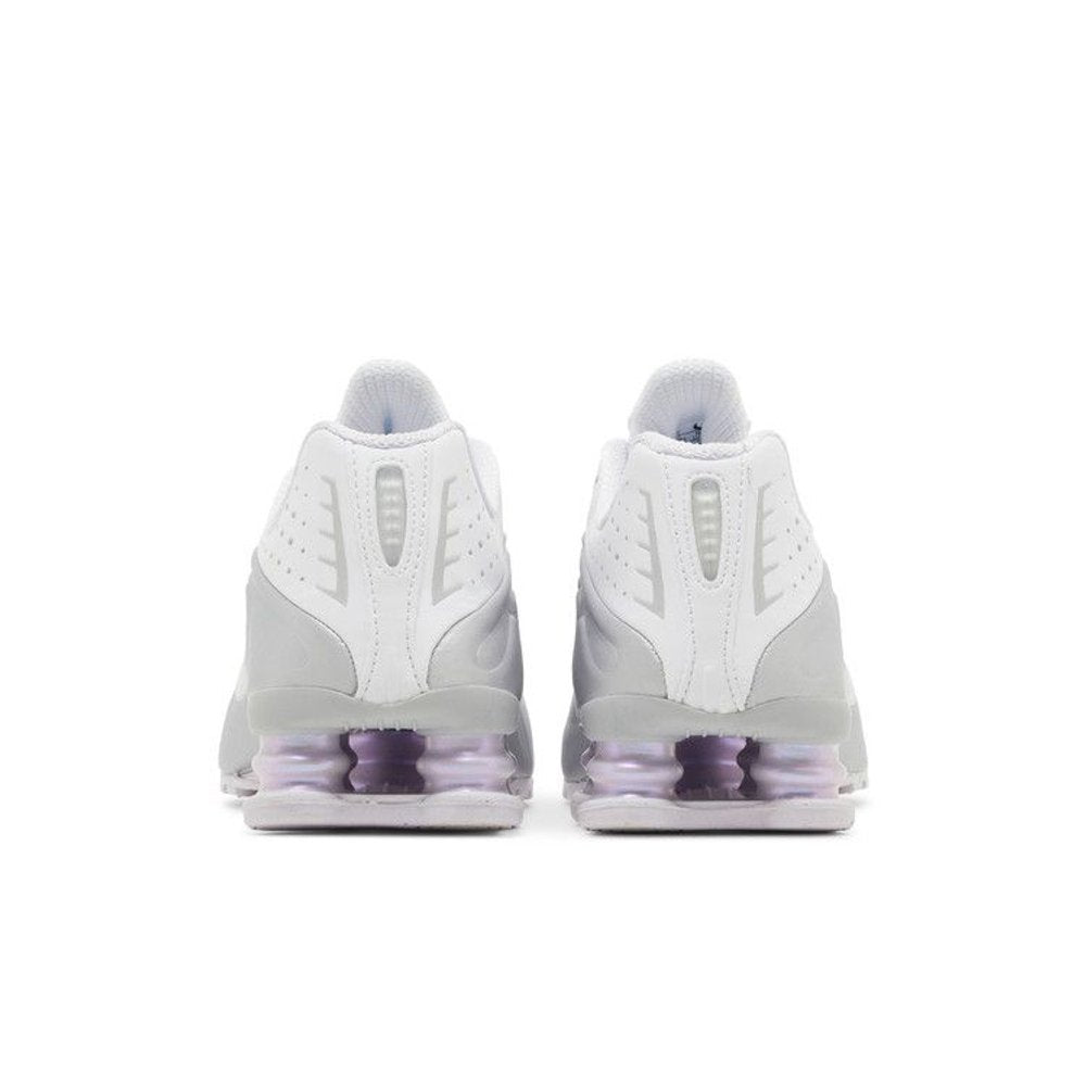 Nike Shox R4 White Metallic Platinum Barely Grape