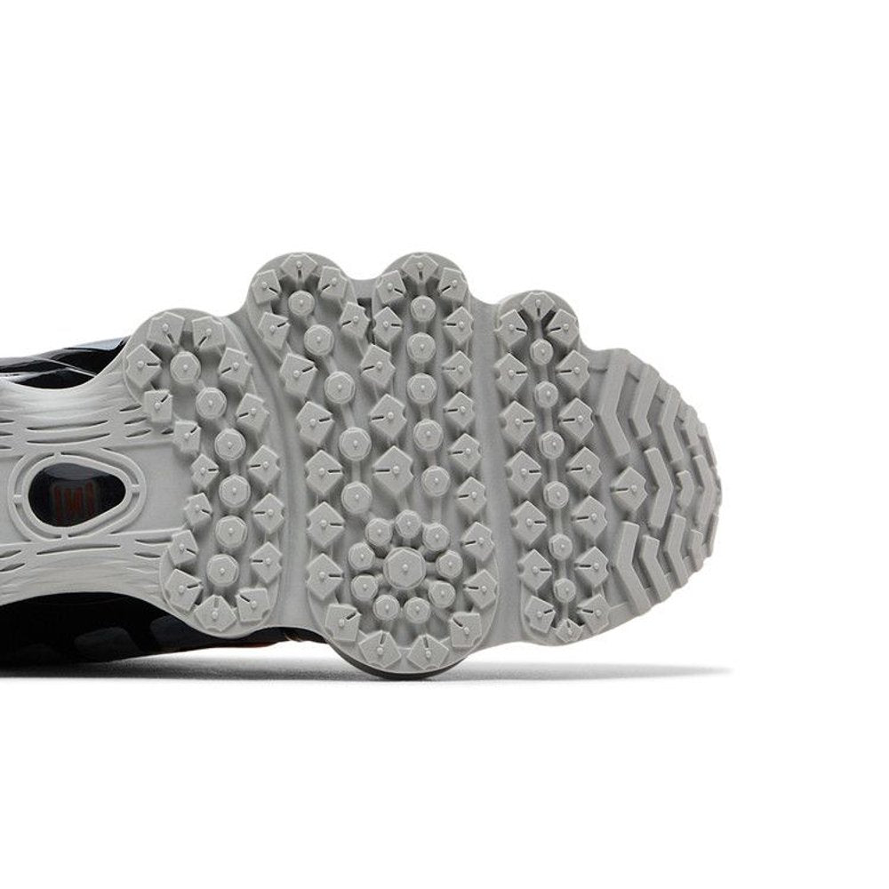 Nike Shox TL 'Light Smoke Bright Mandarin' – pohled shora | Purekickz