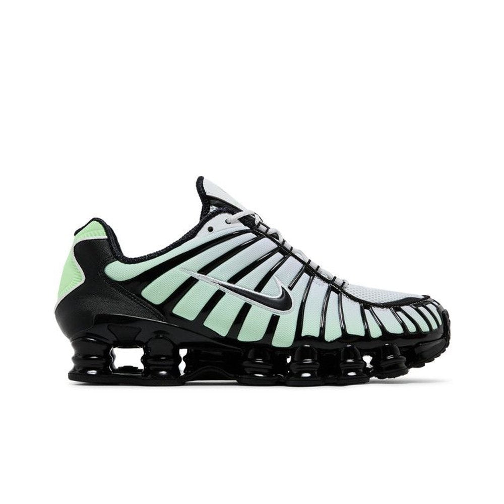 Nike Shox TL 'Vapor Green Black' – boční pohled | Purekickz