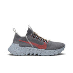 Nike Space Hippie 01 Vast Grey Hyper Crimson – boční pohled | Purekickz
