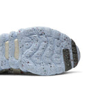 Nike Space Hippie 03 Vast Grey Hyper Crimson – pohled shora | Purekickz