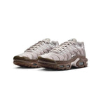 Nike TN Air Max Plus Brown Pink – boční pohled | Purekickz