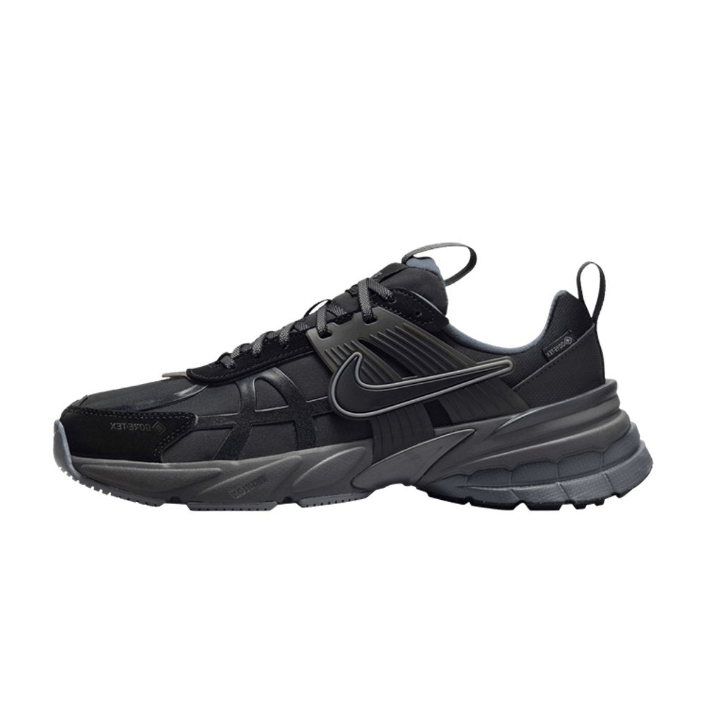 Nike V2K Run Gore-Tex Black Iron Grey (W) – hlavní pohled | Purekickz