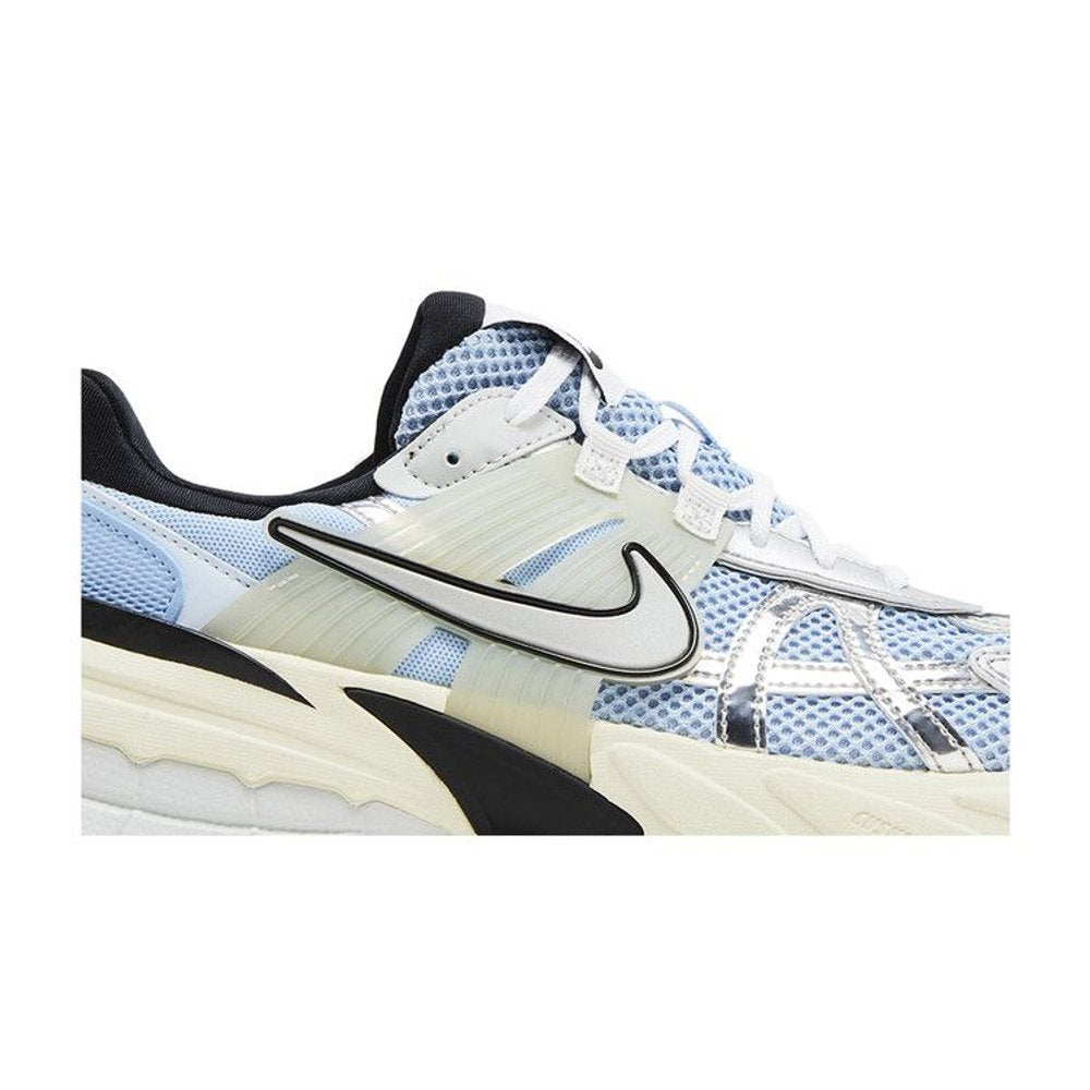 Nike V2K Run Psychic Blue – detail | Purekickz