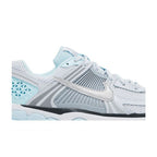 Nike Vomero 5 Pure Platinum Glacier Blue Wolf Grey Metallic Silver (GS) – detail | Purekickz