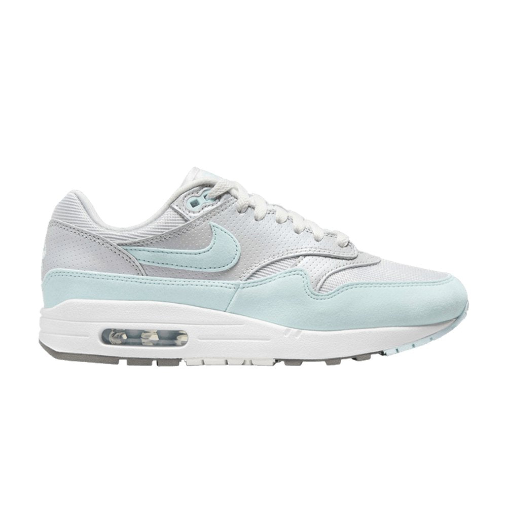 Nike Wmns Air Max 1 '87 'Glacier Blue' – boční pohled | Purekickz