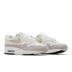Nike Wmns Air Max 1 'Platinum Violet' – lifestyle foto | Purekickz