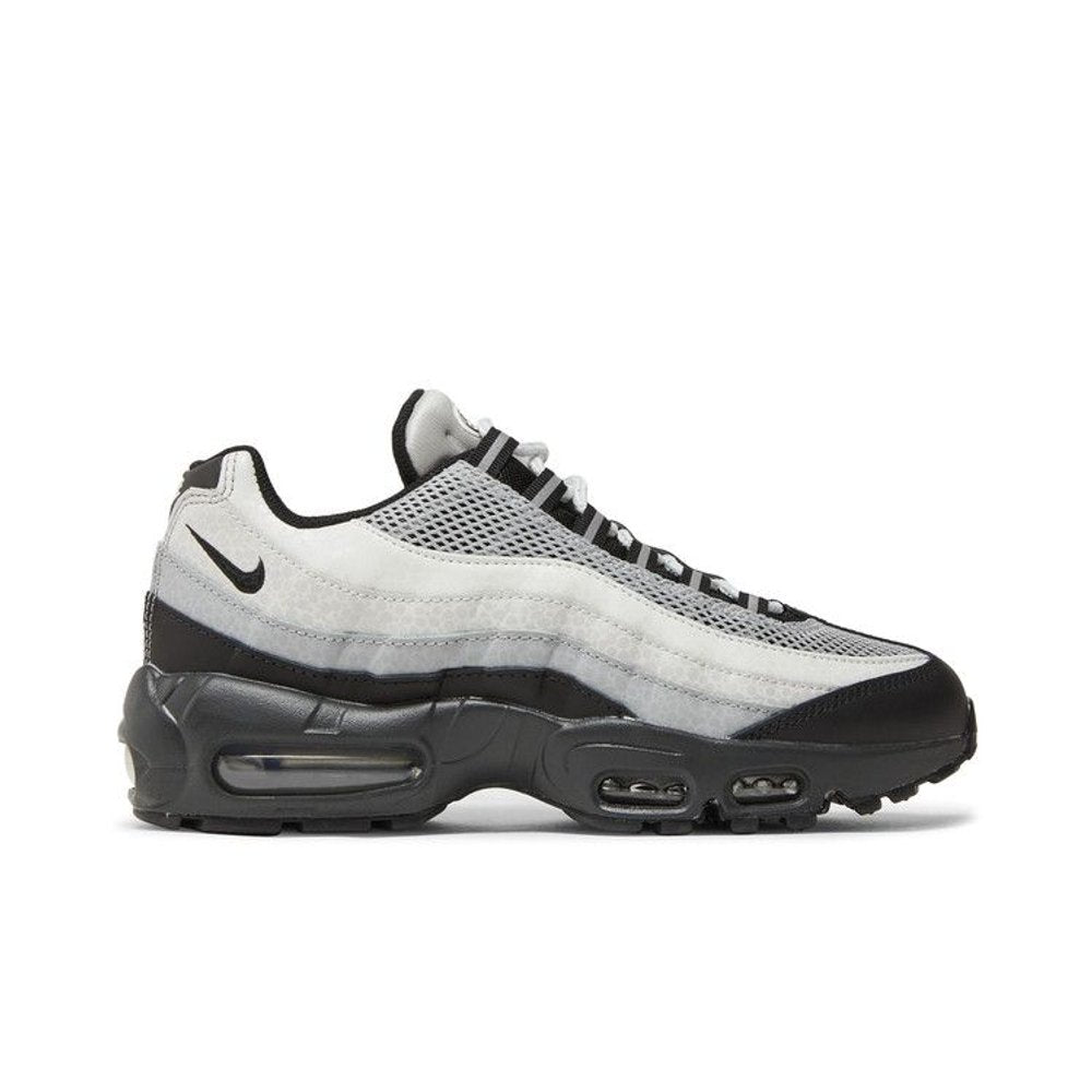 Nike Wmns Air Max 95 Reflective Safari – boční pohled | Purekickz