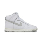 Nike Wmns Dunk High 'Grey Fog' – boční pohled | Purekickz